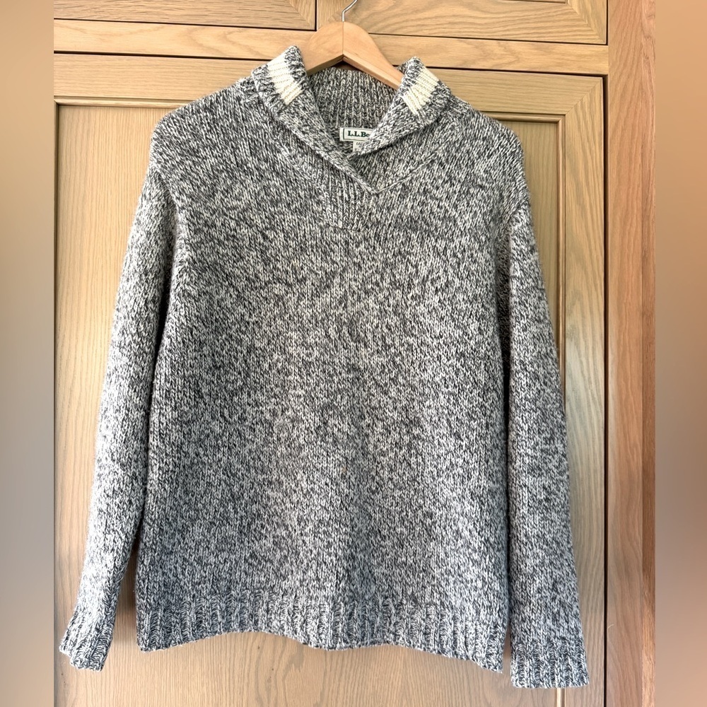 Vintage L.L. Bean 90's Wool blend Shawl Pullover Sweater / medium